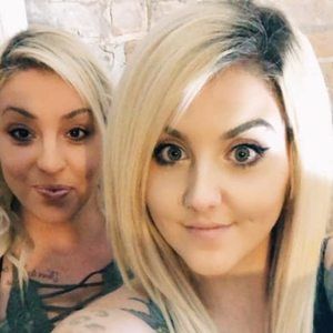 Meet your Posher, Kayla